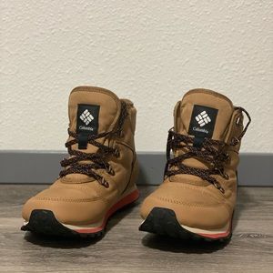 Columbia boots
